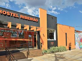 HOTEL & HOSTEL RIBEIRAo, viešbutis mieste Ribeiran Pretas, netoliese – XV de Novembro Square