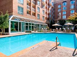 Hilton Atlanta Perimeter Suites, hotel with jacuzzis in Atlanta