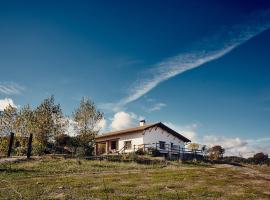 Casa Rural Sierra Jayona, hotel in Fuente del Arco