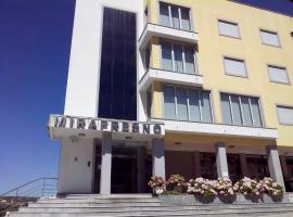 Hotel Mirafresno, hotel in Miranda do Douro