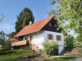 Kellerstöckl Berg 79, cottage in Strem