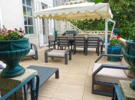 EXCEPTIONNEL PROPRIETE STANDING 90 m2 PARKING PRIVE BEL EXTERIEUR CENTRE VILLE CLIMATISE