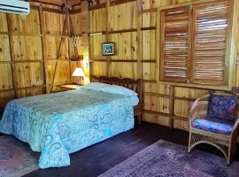 Ciudad Perdida EcoLodge, hotel em Cahuita