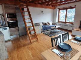 Dúplex amb altell de luxe + parking (Taüll)