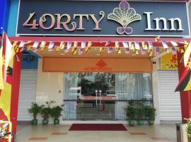 4orty Inn, hotel en Bintulu