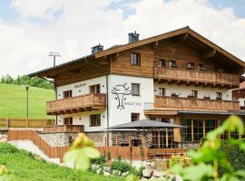 Serviced Luxury Chalet Evi, Ski-in Ski-out, hotell Kaprunis