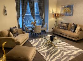 Merewyke Boutique Luxury Family Apartment Sleeps 4 , Central Location, hotel v destinaci Windermere