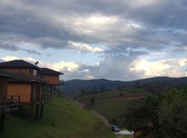 Cabanas Mountain, country house in Campos do Jordão