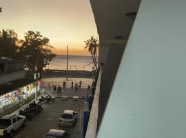 Apartamento en el rodadero - Primera linea de playa, hotel en Gaira