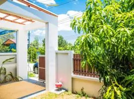 Новый дом 106 м2, территория 160 м2 и своя парковка