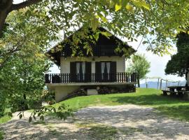 Vineyard Cottage Vrbek, жилье для отдыха в городе Roginska Gorca
