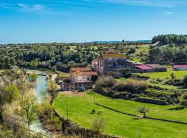 Casa Rural Hípica Molí categoria superior, hotel en Rossell (Rosell)