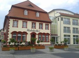 Garni-Hotel zum alten Ratskeller, ρομαντικό ξενοδοχείο σε Vetschau