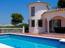 Villa with pool near Fuengirola