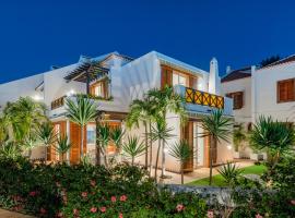 Villas Parque Santiago III by Upper Luxury Housing