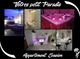 Appartement romantique l'EVASION, hotel s parkováním v destinaci Espondeilhan