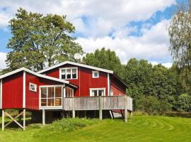 6 person holiday home in Br landa, hotel i Brålanda