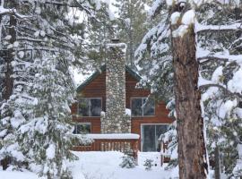 Cabin in the National Forest near Brian Head, Bryce Canyon and Zion, villa in Duck Creek Village