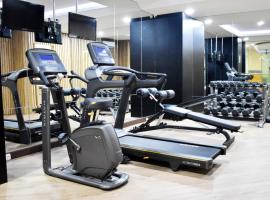 Muara Hotel and Mall Ternate, hotel v destinaci Ternate