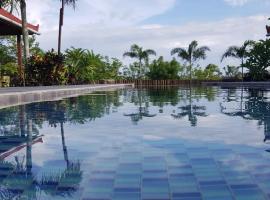 Ombak Resort at Ekas , a luxury surf and kite surf destination, hotel din Ekas