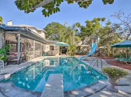 6 Mi to Palm Beach Studio with Pool Access!