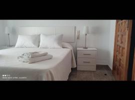 Room in Lodge - Betania Hotel-restaurant, hotell i Valdepeñas