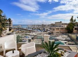 Regina Margherita - Bed and Breakfast & Rooftop Lounge Bar, hotel s jacuzzi v destinaci Siracusa