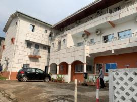 HOTEL LA GRACE KRIBI, hotel v destinaci Kribi
