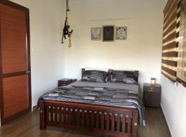 Aiden's Abode, hotel in Vandiperiyār