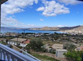 Superbe vue sur la baie de La Azohía, готель з парковкою у місті Картахена