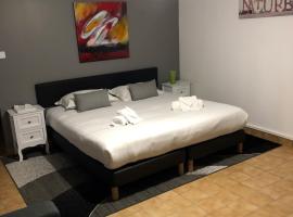 Appartement LOGIS DES MARAIS, hotel in Saint-Philbert-de-Grand-Lieu