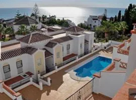 APARTAMENTO BONITO EN PINAL DEL MAR NERJA
