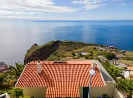 Garajau House - Sunrise to Sunset Ocean View Villa