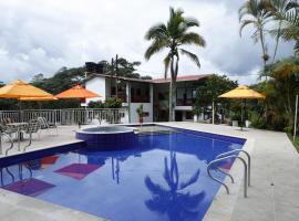 Ecohotel Monteverde, hotel in La Vega