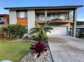 Rainbow Beachhouse - deluxe, pristine location