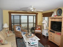 Breakers C-22, apartment in Pine Knoll Shores