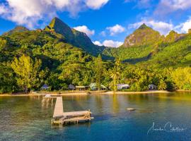 Linareva Moorea Beach Resort, Hotel in Haapiti