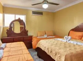 Family 2 Bedroom Apartment in Corales del Sur