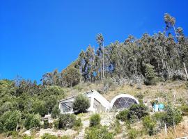 Glamping NIDO VERDE, hotel i Iza