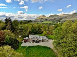 The West Highland Way Hotel and Retreat Accommodation, glamping site in Glasgow