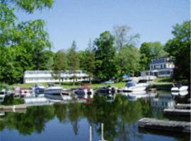 Antons on the Lake, hotel v destinaci Greenwood Lake