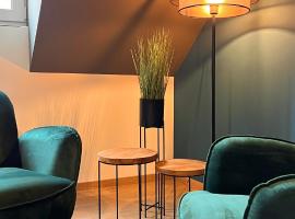 H-85 SUITES Level 5/9, nhà nghỉ dưỡng ở Koblenz