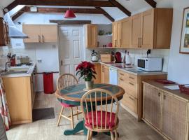 The Cottage, Little Trembroath, hotel with parking in Stithians