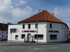 Hotel Rose, hotel in Warburg