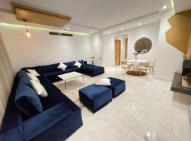 NEW SUPER LUXURY APARTMENT (CENTRAL MARRAKECH), apartment in Marrakesh