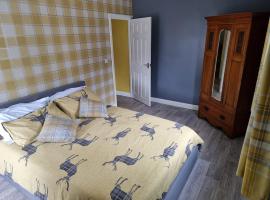Dog Friendly 2-Bed Apartment in Newcastle Emlyn, отель в городе Ньюкасл-Эмлин
