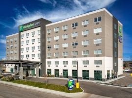 Holiday Inn Express & Suites - Brandon, an IHG Hotel, hótel í Brandon