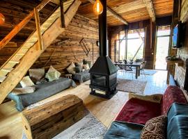 Authentique grange savoyarde, hotel i Albiez-Montrond