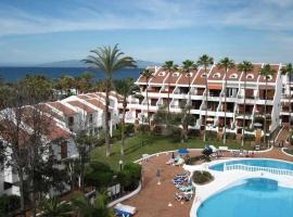 Parque Santiago2 Villa1 by Tenerife Rental and Sales, hotel u Playi de las Americas