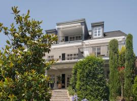 Wein und Landhaus Kallfels, B&B in Kröv